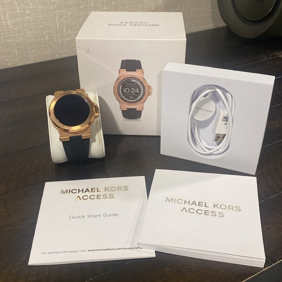 MICHAEL KORS Access Dylan Men’s Watch - Picture 2 of 8